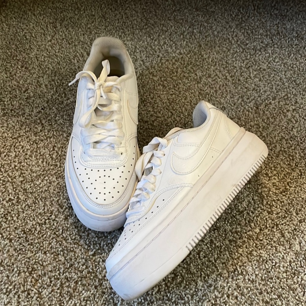 Alta womens nike Air Force one platform